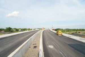 Công trình xây dựng cầu Huống Thượng